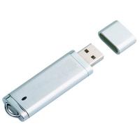 - USB 2.0 8 Gb